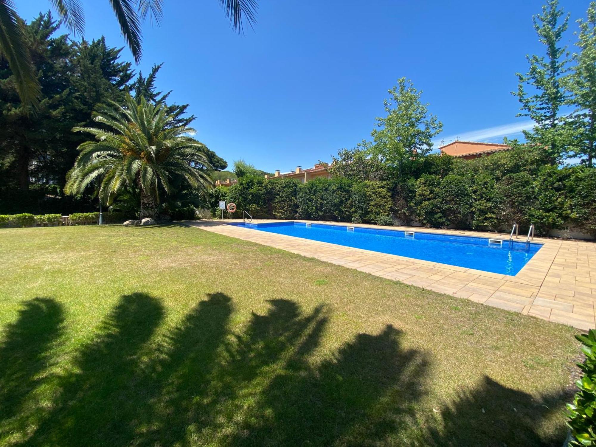Apartament Per Parelles Reformat Amb Piscina กาเลญา เด ปาลาฟรูเจล ภายนอก รูปภาพ